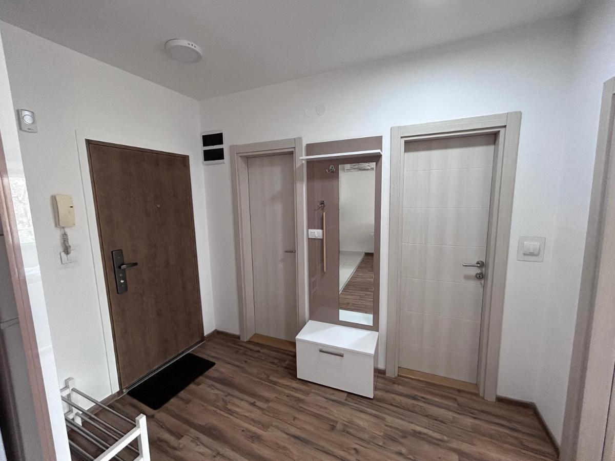 Apartment By The Synagogue Novi Sad Exterior photo