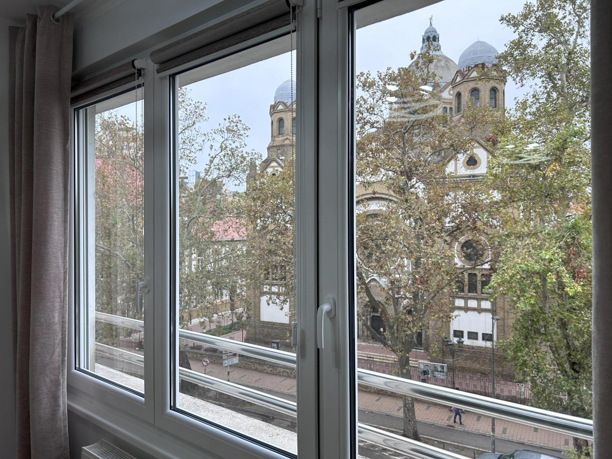 Apartment By The Synagogue Novi Sad Exterior photo
